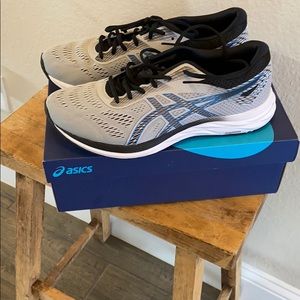 ASICS Gel-Excite 6